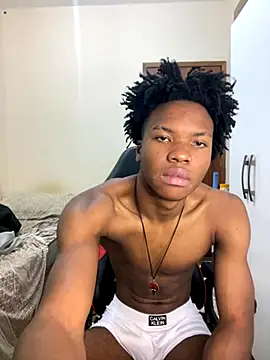 Snapshot of eunegrao chatting on September 15, 2:45 am eunegrao online show from September 15, 2:45 am