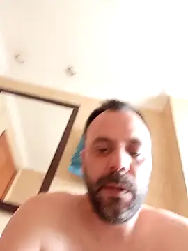 manchego85 online show from April 5, 12:45 pm