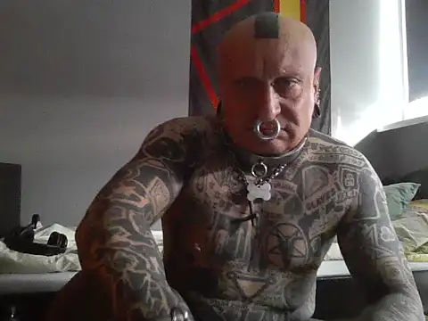 object857 online show from January 6, 12:20 pm