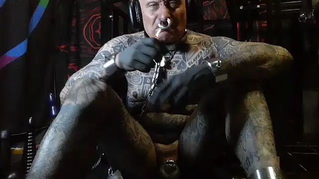 object857 online show from February 15, 8:08 pm