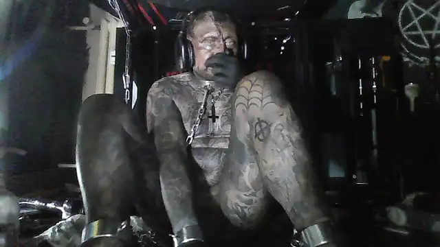 object857 online show from March 4, 12:35 pm