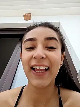 Snapshot of CandyFoxter_ chatting on October 8, 7:21 am CandyFoxter online show from October 8, 7:21 am