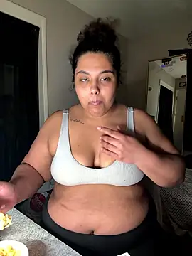 1n0nlythroat online show from January 16, 3:32 am