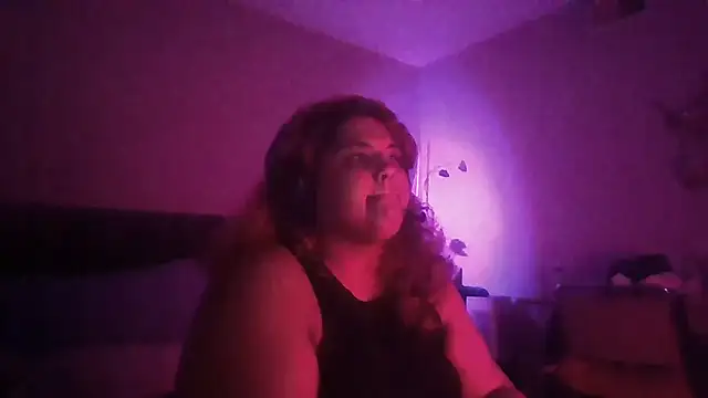 1n0nlythroat online show from May 7, 6:06 am