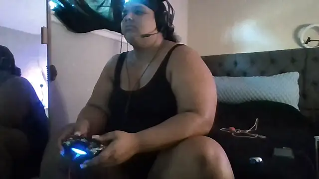 1n0nlythroat online show from July 1, 11:27 pm