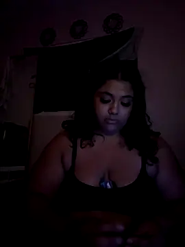 Snapshot of 1n0nlythroat chatting on September 28, 5:47 am 1n0nlythroat online show from September 28, 5:47 am