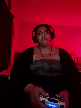 1n0nlythroat online show from January 10, 6:20 am