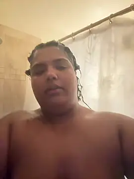 Snapshot of 1n0nlythroat chatting on February 17, 4:54 am 1n0nlythroat online show from February 17, 4:54 am