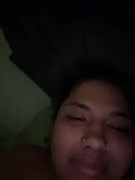 Snapshot of 1n0nlythroat chatting on November 28, 9:04 pm 1n0nlythroat online show from November 28, 9:04 pm