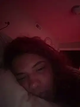 1n0nlythroat online show from May 6, 6:01 pm