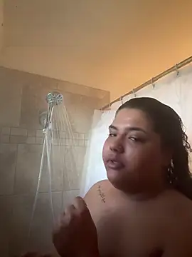 Snapshot of 1n0nlythroat chatting on February 24, 2:51 pm 1n0nlythroat online show from February 24, 2:51 pm