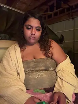 Snapshot of 1n0nlythroat chatting on October 26, 10:04 am 1n0nlythroat online show from October 26, 10:04 am