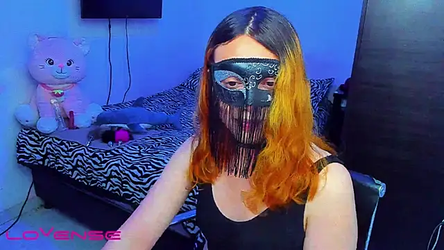 lillykittyy online show from November 1, 12:50 am