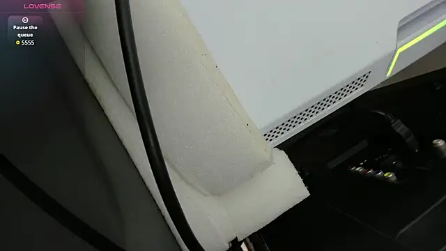 Snapshot of blue_wxw chatting on October 29, 2:10 am blue wxw online show from October 29, 2:10 am