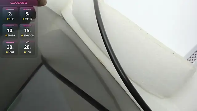 blue wxw online show from February 10, 2:54 am