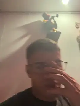 Snapshot of ALPHA_DOMINUS_ chatting on December 16, 12:37 am ALPHA DOMINUS online show from December 16, 12:37 am