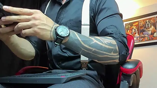 Snapshot of ALPHA_DOMINUS_ chatting on December 21, 4:47 am ALPHA DOMINUS online show from December 21, 4:47 am