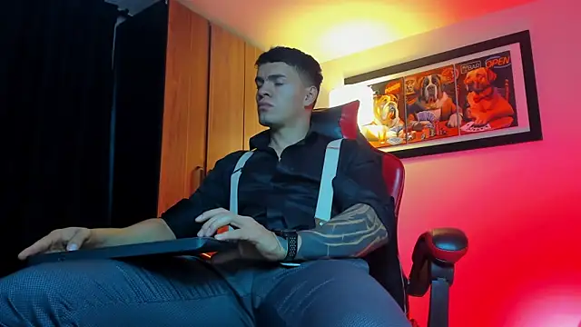 ALPHA DOMINUS  online show from November 29, 3:50 am