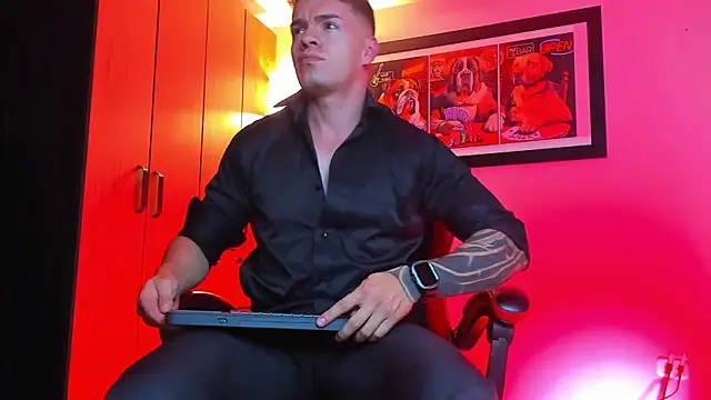 ALPHA DOMINUS  online show from December 2, 4:03 am