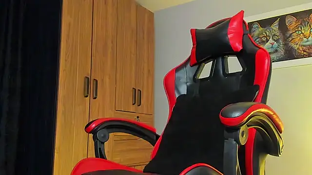 ALPHA DOMINUS  online show from November 10, 7:46 am