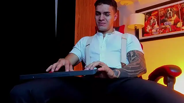 Snapshot of ALPHA_DOMINUS_ chatting on March 3, 4:52 am ALPHA DOMINUS online show from March 3, 4:52 am