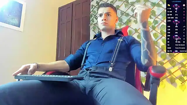 ALPHA DOMINUS  online show from March 15, 5:25 am