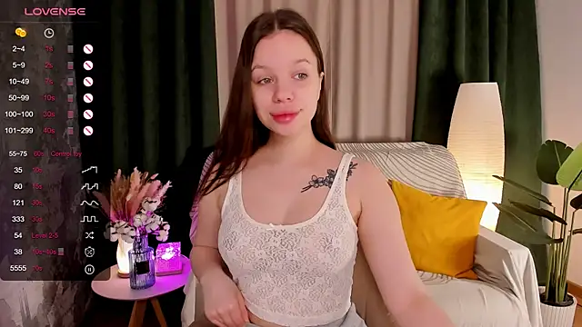 marydreams  online show from April 6, 1:45 am