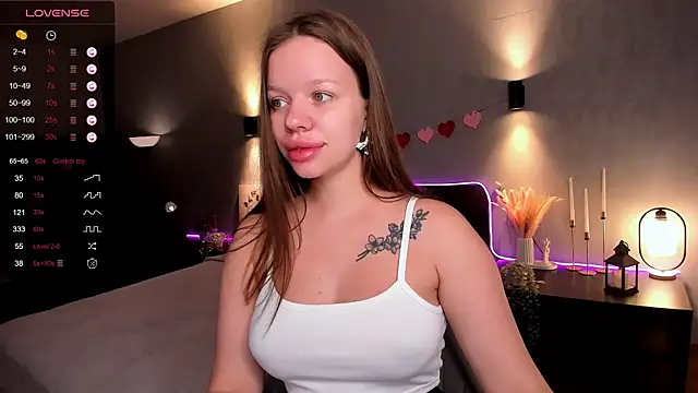 marydreams  online show from June 21, 2:06 am