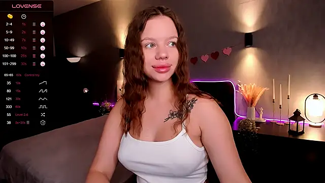 marydreams  online show from June 22, 2:17 am
