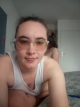 AndHerXO online show from February 23, 2:06 pm