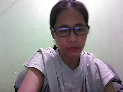 HotLadyPinay32 online show from March 21, 10:24 pm