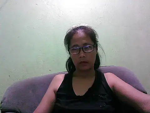 HotLadyPinay32 online show from April 26, 12:02 pm