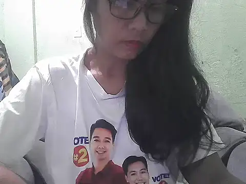 HotLadyPinay32 online show from November 30, 9:37 pm