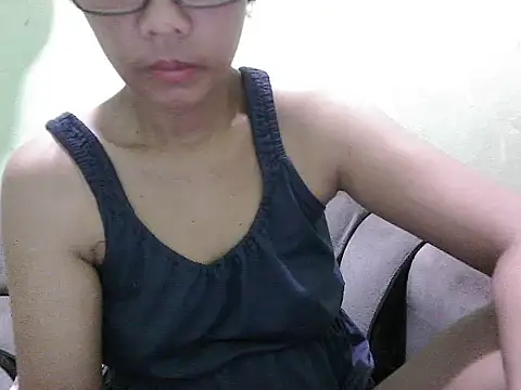 HotLadyPinay32 online show from May 1, 10:26 pm