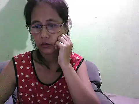 HotLadyPinay32 online show from February 11, 10:31 pm