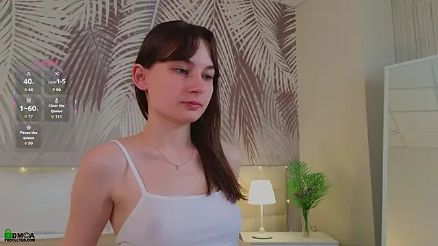 Snapshot of LolaPrise chatting on November 12, 1:54 am LolaPrise online show from November 12, 1:54 am