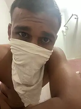 omkarcoll online show from February 1, 3:10 pm