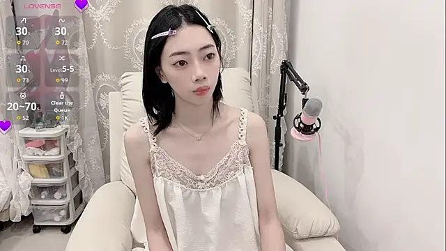 tuantuanle online show from March 21, 1:59 pm