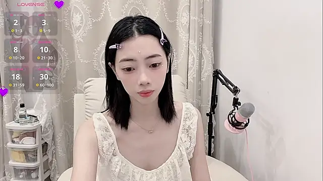 tuantuanle online show from March 29, 1:46 pm