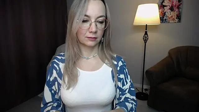 Ava Elior online show from October 19, 5:54 am