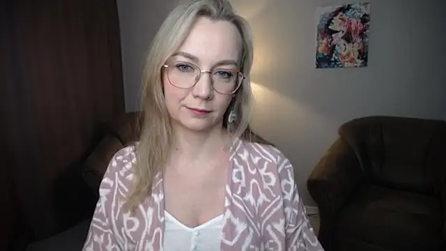 Ava Elior online show from May 26, 11:08 am