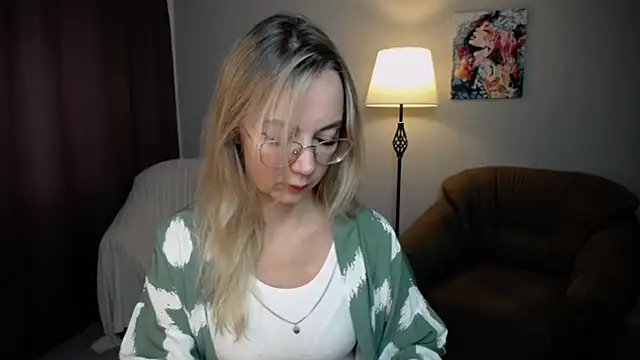 Ava Elior online show from September 9, 9:19 am