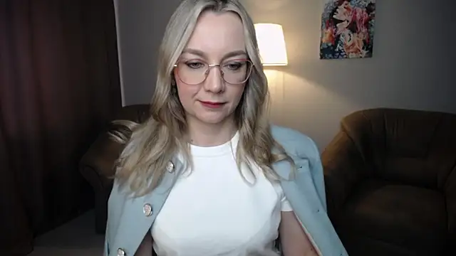 Ava Elior online show from March 30, 10:17 am