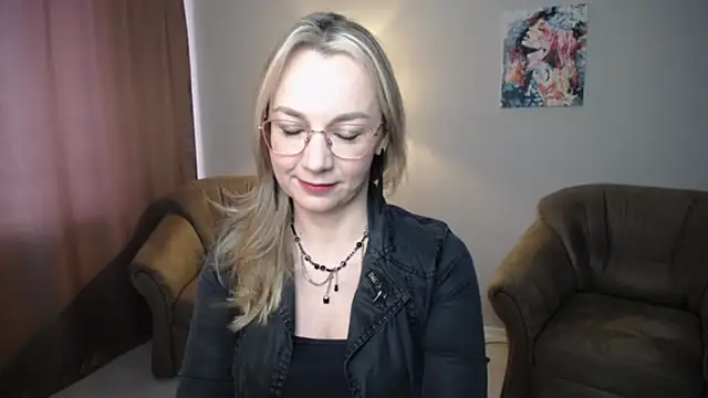 Ava Elior online show from May 28, 10:32 am