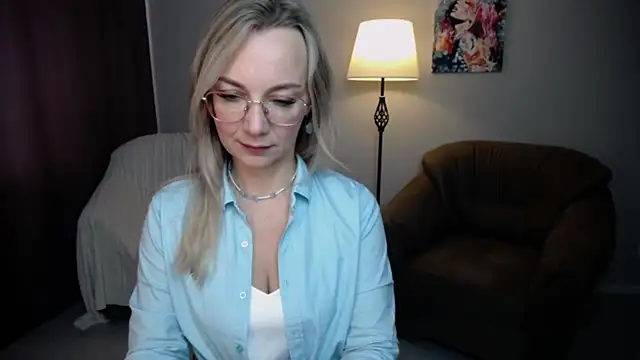 Ava Elior online show from September 17, 9:44 am