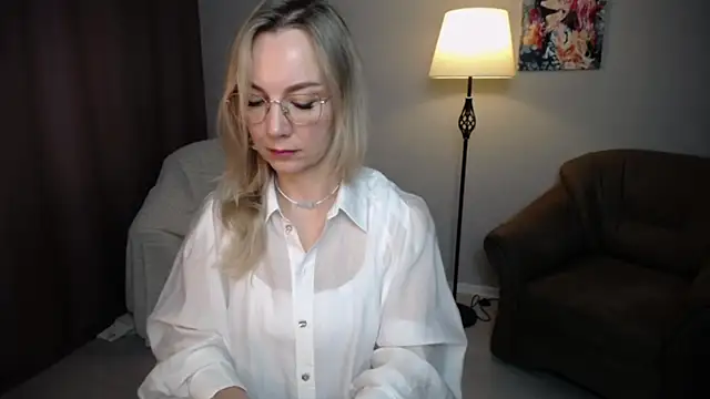 Ava Elior online show from October 6, 9:21 am