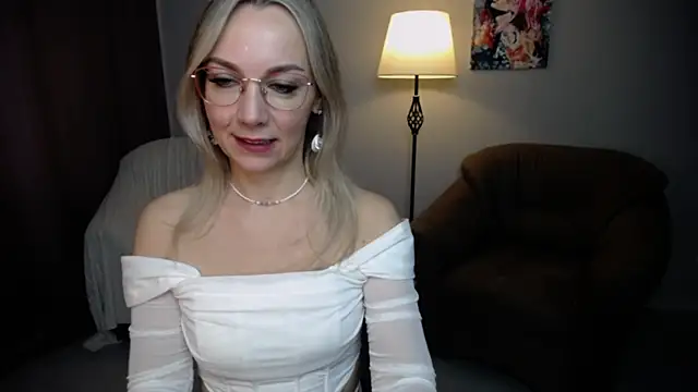 Ava Elior online show from September 28, 10:22 am