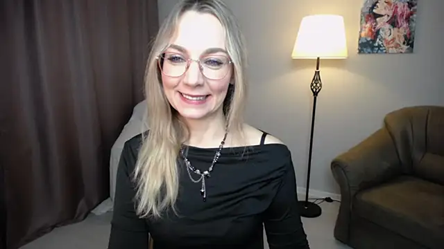 Ava Elior online show from November 12, 10:52 am