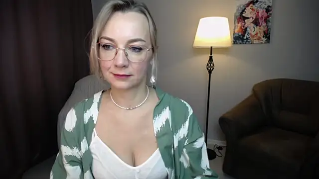 Ava Elior online show from October 5, 5:20 am