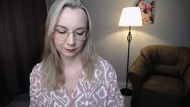 Ava Elior online show from March 26, 11:08 am